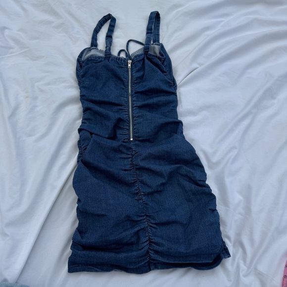 🔥 Denim Cut-Out Mini – Size S - Picture 4 of 4